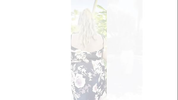 Deep Dickin Dildo ft Amanda Thickk