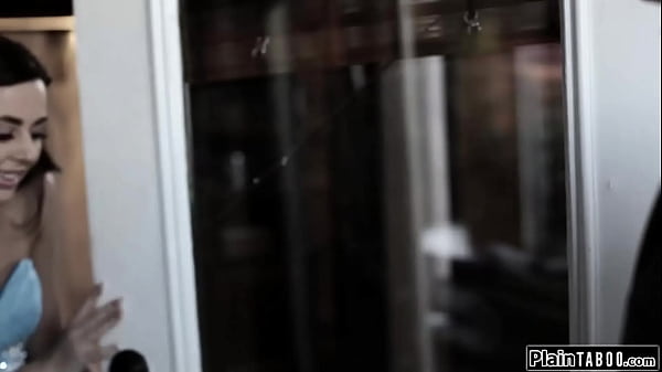 Teen faces her dates friends and caves under group pressure