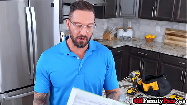 Big dick stepdad screwed up his horny petite teen stepdaughter Ophelia Purr