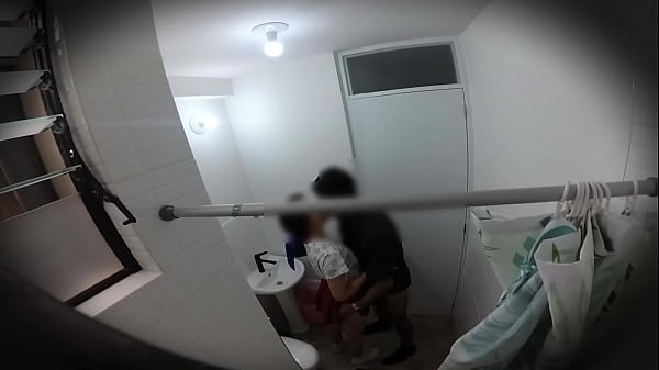 camara escondida en la ducha de mi hermanstra mexicana ninfomana