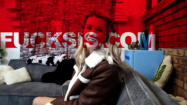 Stepsibling Surprise: Spying Leads to Steamy Hookup