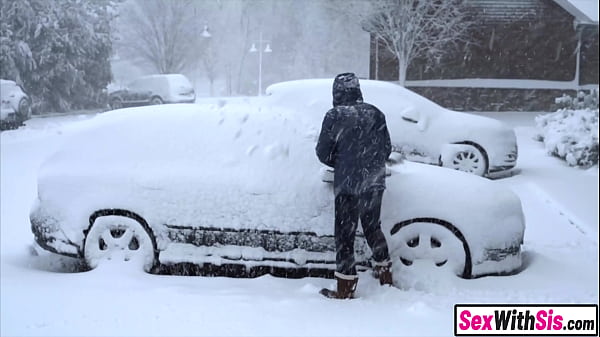 Big ass teen stepsister fucks big cock stepbro during his classes