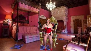 Granny Carmen Claus: Elf Sucking North Pole Slut