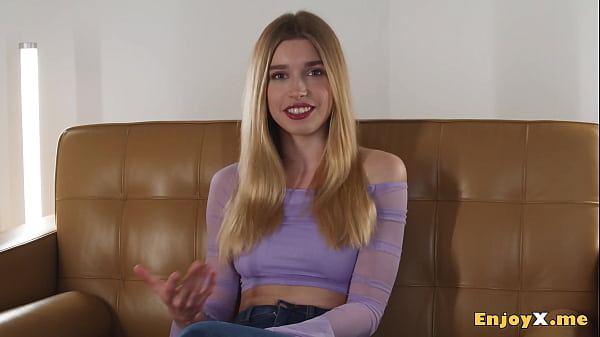 Stunning blondes evoke intense orgasms with vibrator.